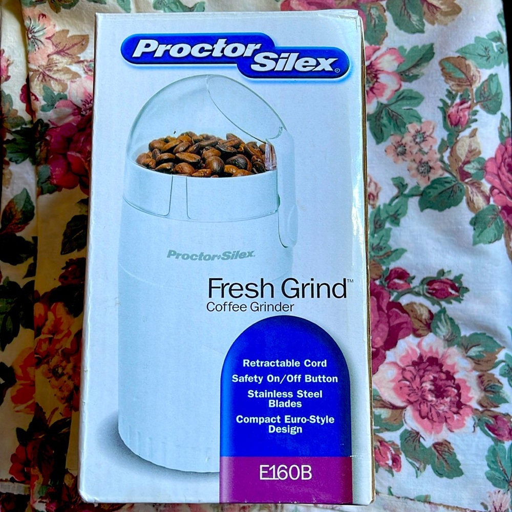PROCTOR SILEX Fresh Grind Coffee Grinder Stainless Steel Retractable Cord E160B